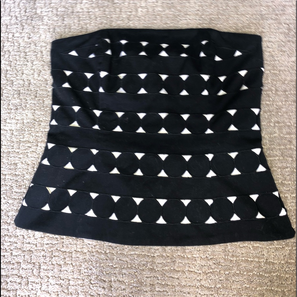 Black and White top